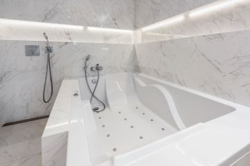 https://cdn.resales-online.com/public/p8fbncrgos/properties/7378e72c139611f08cfb02e0405b089b/w1200/8-e64a9055bba3e77ac8aca3b893cdf826.jpg?v=1744030542