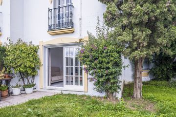 https://cdn.resales-online.com/public/7jbti67jd9/properties/7fb91c290e1611f08cfb02e0405b089b/w1200/6-241328e1bcc9c0d8ce1222beb6c967a8.jpg?v=1744062571