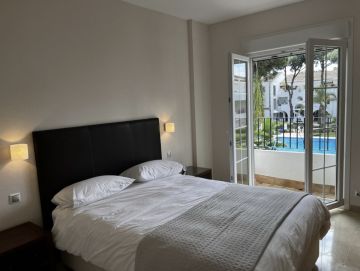 https://cdn.resales-online.com/public/5em70cvk9j/properties/23541dc916b511f08cfb02e0405b089b/w1200/5-3595ad71cbd87be6c3643a4285ef4791.jpg?v=1744367805