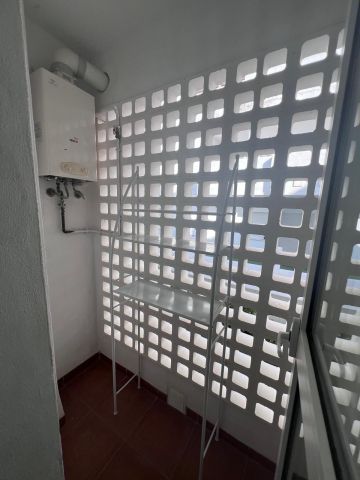 https://cdn.resales-online.com/public/e8tzzy3imr/properties/541ed854156811f08cfb02e0405b089b/w1200/13-5fd73dea700db77384c091ca9818b1a9.jpg?v=1744224083