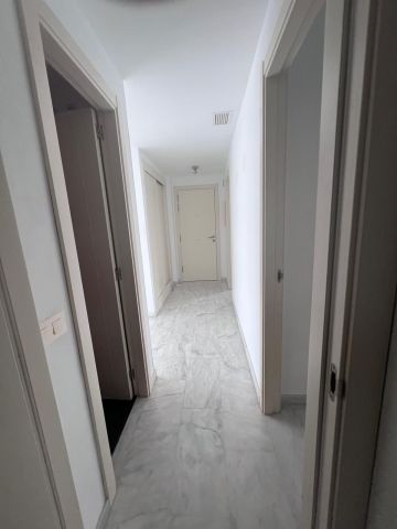 https://cdn.resales-online.com/public/e8tzzy3imr/properties/541ed854156811f08cfb02e0405b089b/w1200/15-11d12f2f454f2f5e9b981fdd8b901d51.jpg?v=1744224083