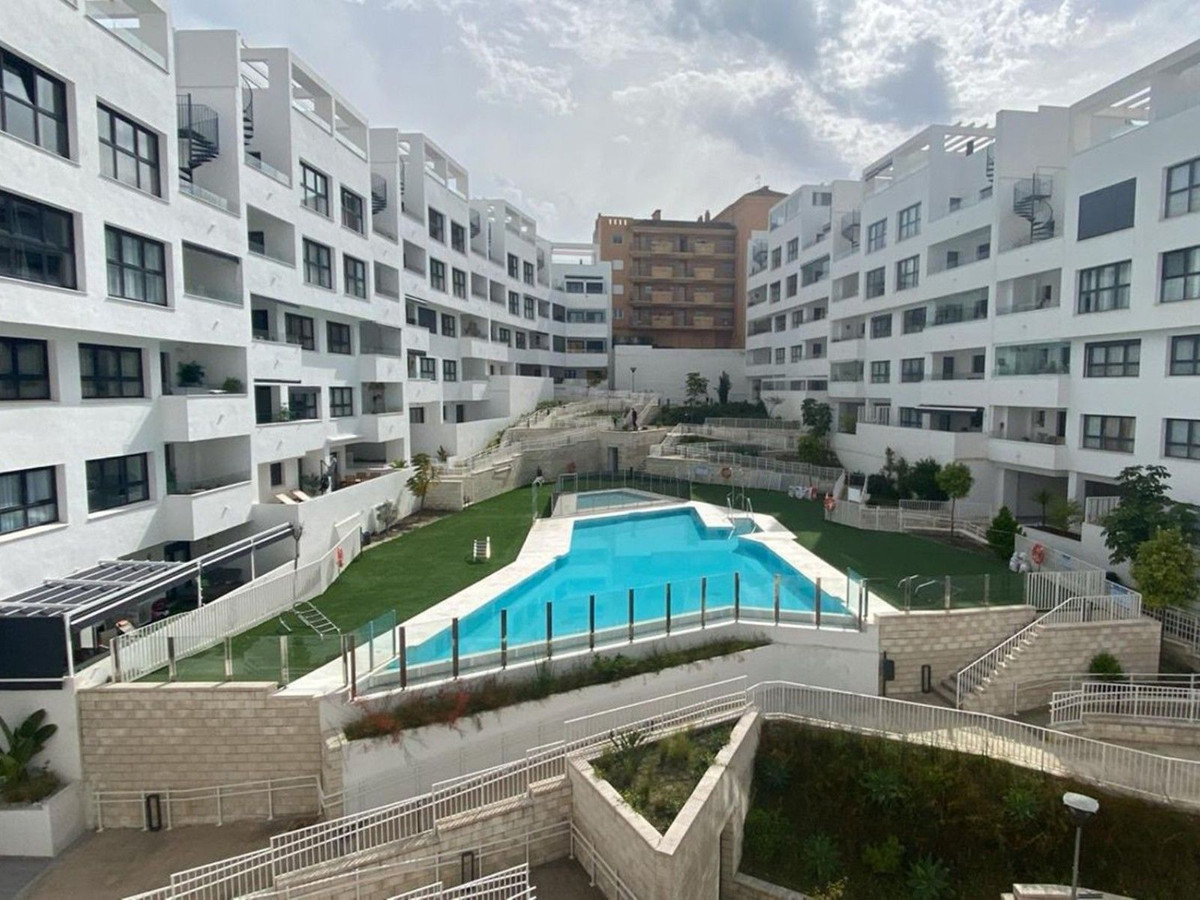 https://cdn.resales-online.com/public/22si2hpznz/properties/3bbc5793185211f08cfb02e0405b089b/w1200/1-7980e48d732b6fc85c14b43b94d2aa54.jpg?v=1744563738