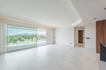 https://cdn.resales-online.com/public/7x5kh23p48/properties/84023a98164111f08cfb02e0405b089b/w1200/2-5bd7b9d04b45e33852eaf0ec6670150d.jpg?v=1744384686