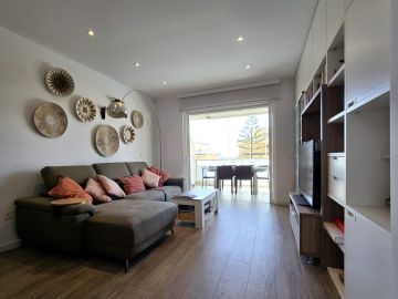 https://cdn.resales-online.com/public/66nt3mzl2e/properties/baa2b04c108311f08cfb02e0405b089b/w1200/14-d70dc3102c00d7be0e872dfe1c1f86d7.jpg?v=1744464467