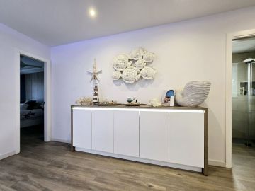 https://cdn.resales-online.com/public/66nt3mzl2e/properties/baa2b04c108311f08cfb02e0405b089b/w1200/25-45e7a00e8ada30030040e20a35fbccfd.jpg?v=1744464467