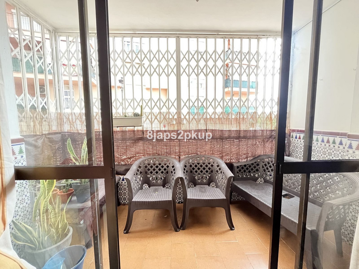 https://cdn.resales-online.com/public/8japs2pkup/properties/7af2b6d90e3311f08cfb02e0405b089b/w1200/1-7980e48d732b6fc85c14b43b94d2aa54.jpg?v=1744639468