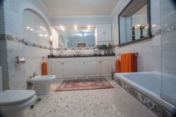 https://cdn.resales-online.com/public/52s7dga2bh/properties/d7cf30991e9c11f0ad0102e0405b089b/w1200/24-613bbc26f32d7013d348ef202dd30a43.jpg?v=1745236037