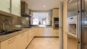 https://cdn.resales-online.com/public/q0hn3977gr/properties/946810051e9a11f0ad0102e0405b089b/w1200/19-d0ed7da2012a09046d307c195d98e7d6.jpg?v=1745234571