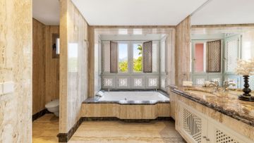 https://cdn.resales-online.com/public/q0hn3977gr/properties/946810051e9a11f0ad0102e0405b089b/w1200/7-aa4cc561180b369757c0bb4af9886cd3.jpg?v=1745234571