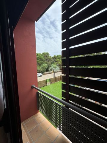 https://cdn.resales-online.com/public/pn4iz419alz18eav/properties/f6627c92154311f08cfb02e0405b089b/w1200/19-d0ed7da2012a09046d307c195d98e7d6.jpg?v=1744795890