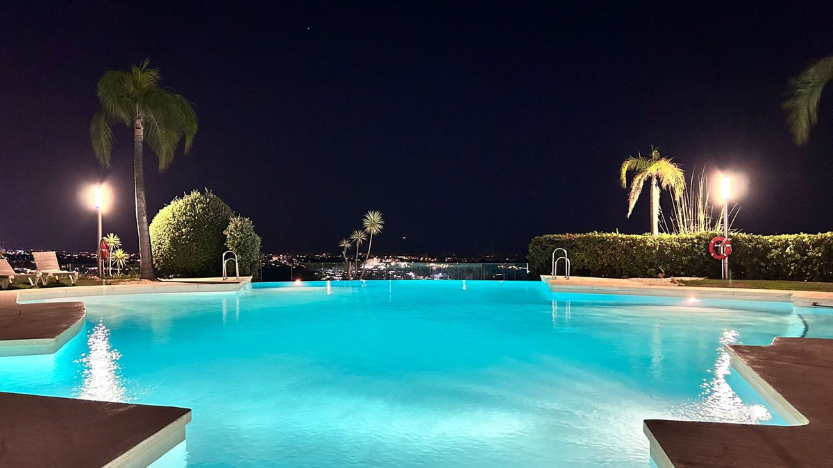 https://cdn.resales-online.com/public/gb867kebfd/properties/7e89f76d0a1e11f08cfb02e0405b089b/w1200/1-7980e48d732b6fc85c14b43b94d2aa54.jpg?v=1745147467