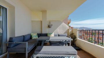 https://cdn.resales-online.com/public/2ugmmlp60e/properties/7cd3abfc1f6611f0ad0102e0405b089b/w1200/4-c23c0f86247804fa50226aecd8b0b2c8.jpg?v=1745324776