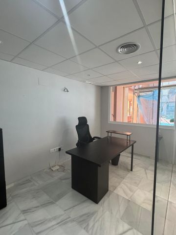 https://cdn.resales-online.com/public/ertu08aq1s/properties/2b8fe7c11f5411f0ad0102e0405b089b/w1200/6-241328e1bcc9c0d8ce1222beb6c967a8.jpg?v=1745314612