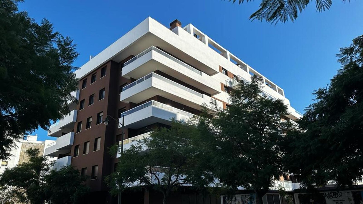 https://cdn.resales-online.com/public/cmdudabtb6/properties/59ea9c5c1ee511f0ad0102e0405b089b/w1200/1-7980e48d732b6fc85c14b43b94d2aa54.jpg?v=1745267203