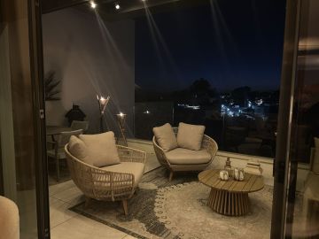https://cdn.resales-online.com/public/p98edqpeua/properties/0721cbdf202511f0ad0102e0405b089b/w1200/14-d70dc3102c00d7be0e872dfe1c1f86d7.jpg?v=1745406285