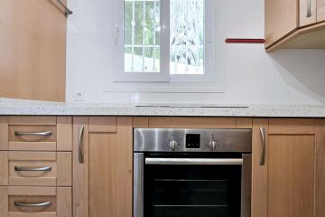 https://cdn.resales-online.com/public/66nt3mzl2e/properties/87518fdf1f7111f0ad0102e0405b089b/w1200/13-5fd73dea700db77384c091ca9818b1a9.jpg?v=1745498885
