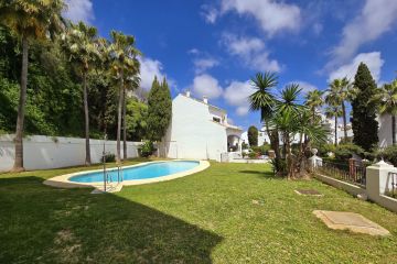 https://cdn.resales-online.com/public/66nt3mzl2e/properties/87518fdf1f7111f0ad0102e0405b089b/w1200/47-b3a03718b4ecea17fd5585e425dce0e2.jpg?v=1745498885