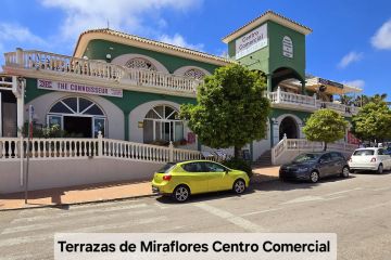 https://cdn.resales-online.com/public/66nt3mzl2e/properties/87518fdf1f7111f0ad0102e0405b089b/w1200/53-3072a33e2bffe507cb146ce711615059.jpg?v=1745498885