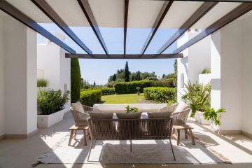https://cdn.resales-online.com/public/xxgluerdu7/properties/af33911b225811f0ad0102e0405b089b/w1200/18-cc72f169493c096e712837ff5d8b6e41.jpg?v=1745646073