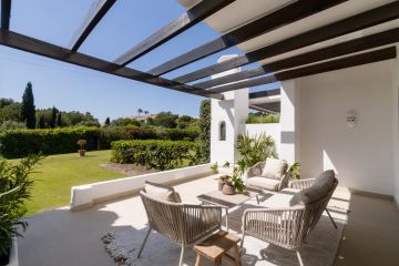 https://cdn.resales-online.com/public/xxgluerdu7/properties/af33911b225811f0ad0102e0405b089b/w1200/19-d0ed7da2012a09046d307c195d98e7d6.jpg?v=1745646073