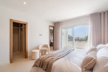 https://cdn.resales-online.com/public/xxgluerdu7/properties/af33911b225811f0ad0102e0405b089b/w1200/23-79897b85162c6a486c7a4d1eb46924dd.jpg?v=1745646073