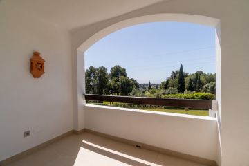 https://cdn.resales-online.com/public/xxgluerdu7/properties/af33911b225811f0ad0102e0405b089b/w1200/28-ef19a2c59920e2e087cd278a51b6dbf8.jpg?v=1745646073