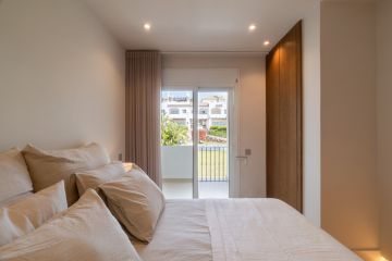 https://cdn.resales-online.com/public/xxgluerdu7/properties/af33911b225811f0ad0102e0405b089b/w1200/31-5e8b9eb86a2d455eeaf43a7bbf3ccd12.jpg?v=1745646073