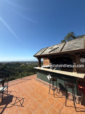 https://cdn.resales-online.com/public/yit7kxtm9e/properties/50f33fb71ee611f0ad0102e0405b089b/w1200/20-d1f7658cbe4ba6cd8666fec30fba80ad.jpg?v=1746024957