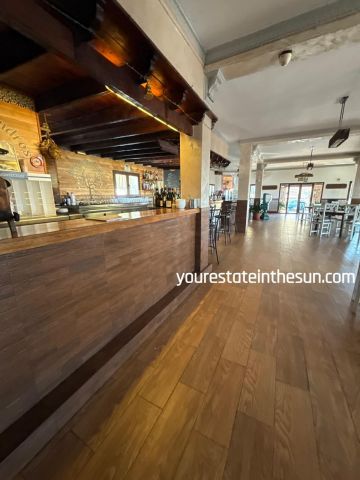 https://cdn.resales-online.com/public/yit7kxtm9e/properties/50f33fb71ee611f0ad0102e0405b089b/w1200/33-f37a7fab00fce6ff6b895520b67d6d6d.jpg?v=1746024957