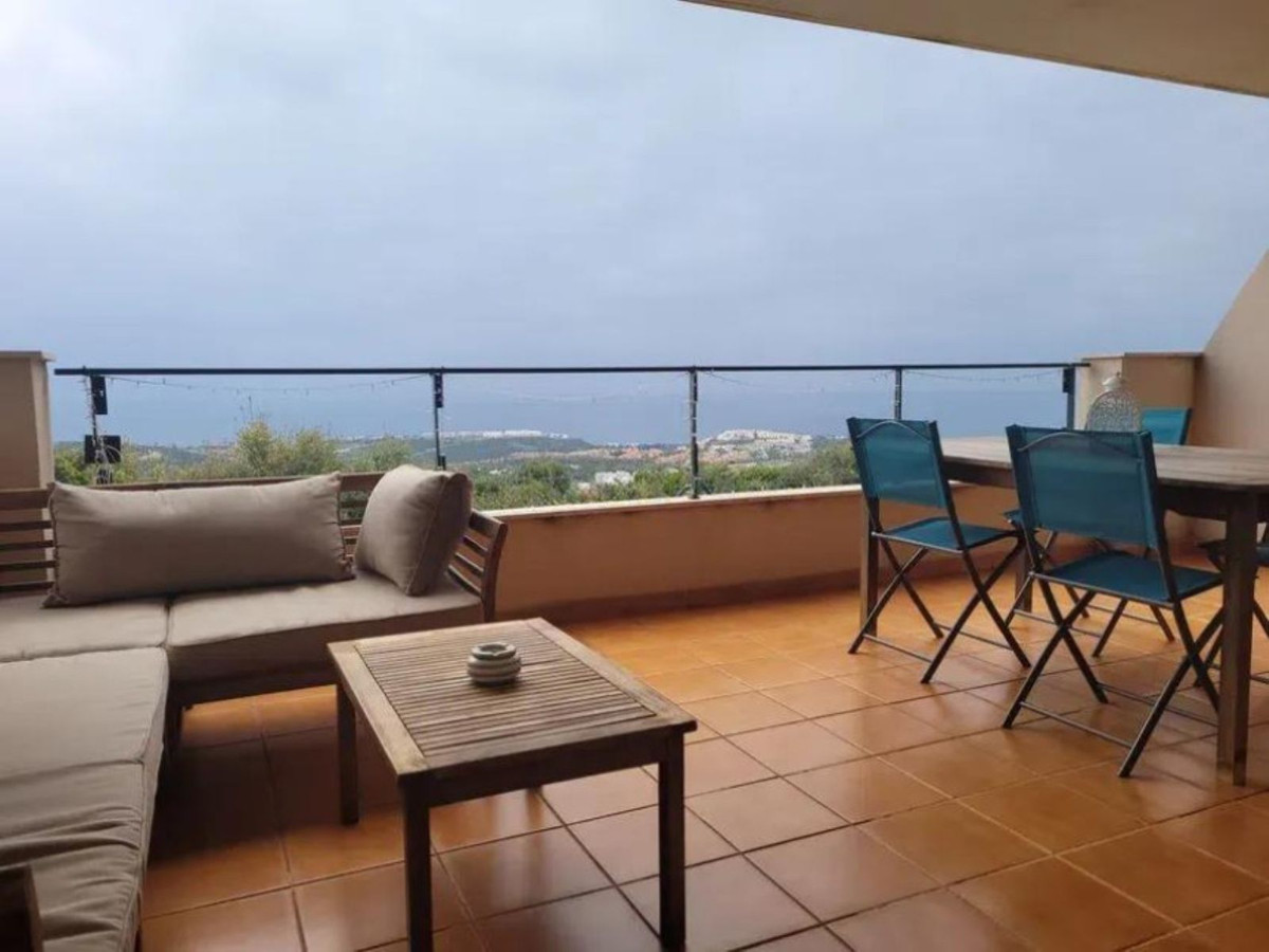 https://cdn.resales-online.com/public/7rg1k5rn6p/properties/0e711def155a11f08cfb02e0405b089b/w1200/1-7980e48d732b6fc85c14b43b94d2aa54.jpg?v=1745999343