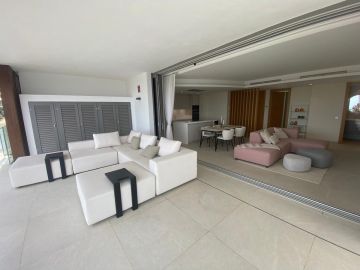 https://cdn.resales-online.com/public/jss4682jto/properties/151a1733ff5211ef8cfb02e0405b089b/w1200/13-5fd73dea700db77384c091ca9818b1a9.jpg?v=1741951916