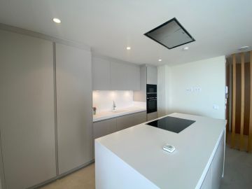 https://cdn.resales-online.com/public/jss4682jto/properties/151a1733ff5211ef8cfb02e0405b089b/w1200/17-dd5fcd4f0eb487dfa3803f7e20814c0e.jpg?v=1741951916