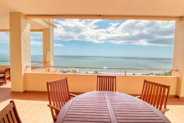https://cdn.resales-online.com/public/14ldb8jhxc/properties/5366f1911f6811f0ad0102e0405b089b/w1200/14-d70dc3102c00d7be0e872dfe1c1f86d7.jpg?v=1746205949