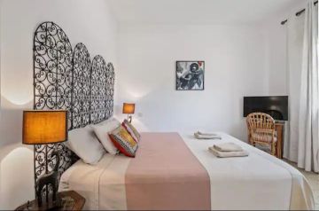 https://cdn.resales-online.com/public/ps20nwoexc/properties/1beb722ddfdf11ef8ce602e0405b089b/w1200/38-9b9a71c4c46e127e5c6f91a74b158396.jpg?v=1744715977