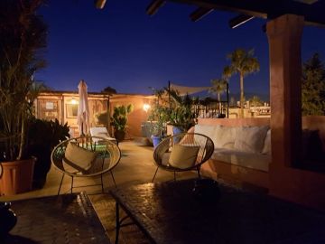 https://cdn.resales-online.com/public/ps20nwoexc/properties/1beb722ddfdf11ef8ce602e0405b089b/w1200/46-0edebaf512af70cdbc38d73d8131be5b.jpg?v=1744715977