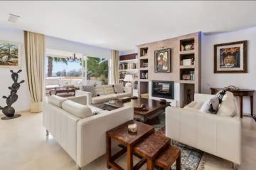 https://cdn.resales-online.com/public/ps20nwoexc/properties/1beb722ddfdf11ef8ce602e0405b089b/w1200/5-3595ad71cbd87be6c3643a4285ef4791.jpg?v=1744715977