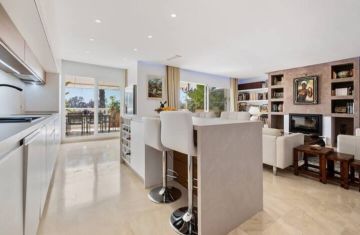 https://cdn.resales-online.com/public/ps20nwoexc/properties/1beb722ddfdf11ef8ce602e0405b089b/w1200/7-aa4cc561180b369757c0bb4af9886cd3.jpg?v=1744715977
