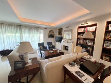 https://cdn.resales-online.com/public/76cahlr3vj/properties/435452b4974611ef84cf0217bc231ef4/w1200/8-e64a9055bba3e77ac8aca3b893cdf826.jpg?v=1730354950