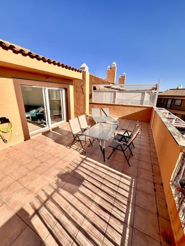 https://cdn.resales-online.com/public/163acm230g/properties/ca9085ac2a6511f0ad0102e0405b089b/w1200/2-5bd7b9d04b45e33852eaf0ec6670150d.jpg?v=1746533187