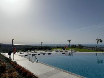 https://cdn.resales-online.com/public/rvs13dstz7/properties/804c2e85284911f0ad0102e0405b089b/w1200/22-bcf8e6250e0bab365f900a8ac31ac040.jpg?v=1746299742