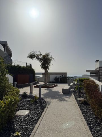https://cdn.resales-online.com/public/rvs13dstz7/properties/804c2e85284911f0ad0102e0405b089b/w1200/34-2e8657844e540eba0189d71f472ffca9.jpg?v=1746299742
