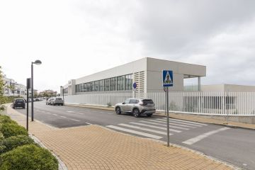 https://cdn.resales-online.com/public/rt1cuhsqdn/properties/8f69a0e025a611f0ad0102e0405b089b/w1200/20-d1f7658cbe4ba6cd8666fec30fba80ad.jpg?v=1746009615
