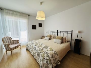 https://cdn.resales-online.com/public/wzh084gdt9/properties/c9882b0c0ff911f08cfb02e0405b089b/w1200/18-cc72f169493c096e712837ff5d8b6e41.jpg?v=1743628596