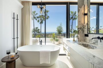 https://cdn.resales-online.com/public/vj79r8sgv9/properties/63a69f2e2b2e11f0ad0102e0405b089b/w1200/17-dd5fcd4f0eb487dfa3803f7e20814c0e.jpg?v=1746619026