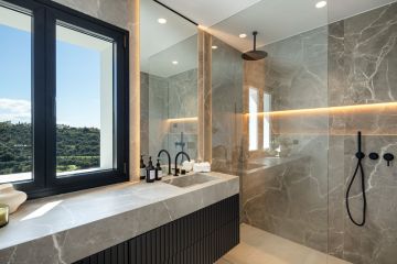 https://cdn.resales-online.com/public/vj79r8sgv9/properties/63a69f2e2b2e11f0ad0102e0405b089b/w1200/22-bcf8e6250e0bab365f900a8ac31ac040.jpg?v=1746619026
