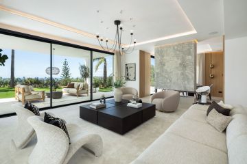 https://cdn.resales-online.com/public/vj79r8sgv9/properties/63a69f2e2b2e11f0ad0102e0405b089b/w1200/6-241328e1bcc9c0d8ce1222beb6c967a8.jpg?v=1746619026