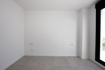 https://cdn.resales-online.com/public/lox6jskat9/properties/4fad917925f311f0ad0102e0405b089b/w1200/25-45e7a00e8ada30030040e20a35fbccfd.jpg?v=1746042697