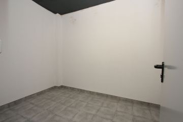 https://cdn.resales-online.com/public/lox6jskat9/properties/4fad917925f311f0ad0102e0405b089b/w1200/44-a9b00fef606e1a421f9431575315bbcb.jpg?v=1746042697