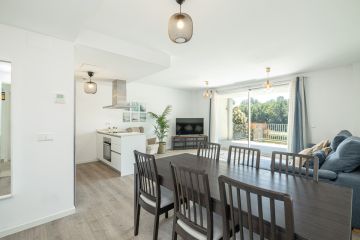 https://cdn.resales-online.com/public/xxoexdmvjv/properties/bacbc9e025ac11f0ad0102e0405b089b/w1200/6-241328e1bcc9c0d8ce1222beb6c967a8.jpg?v=1746013292