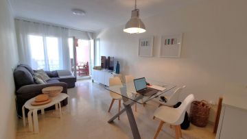 https://cdn.resales-online.com/public/1op5nr1ymv/properties/20ebaff2145d11f08cfb02e0405b089b/w1200/1-7980e48d732b6fc85c14b43b94d2aa54.jpg?v=1746733657
